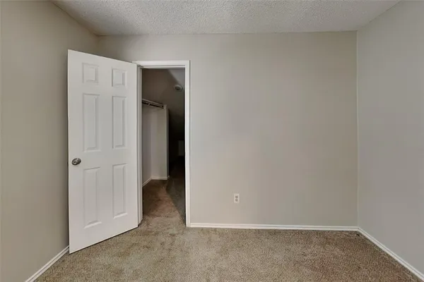 $2,320 | 2402 Bennington Drive, Arlington, TX 76018