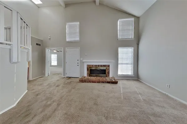 $2,320 | 2402 Bennington Drive, Arlington, TX 76018