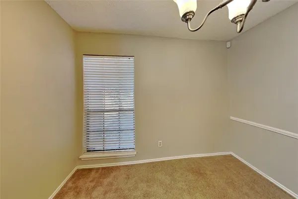 $2,320 | 2402 Bennington Drive, Arlington, TX 76018