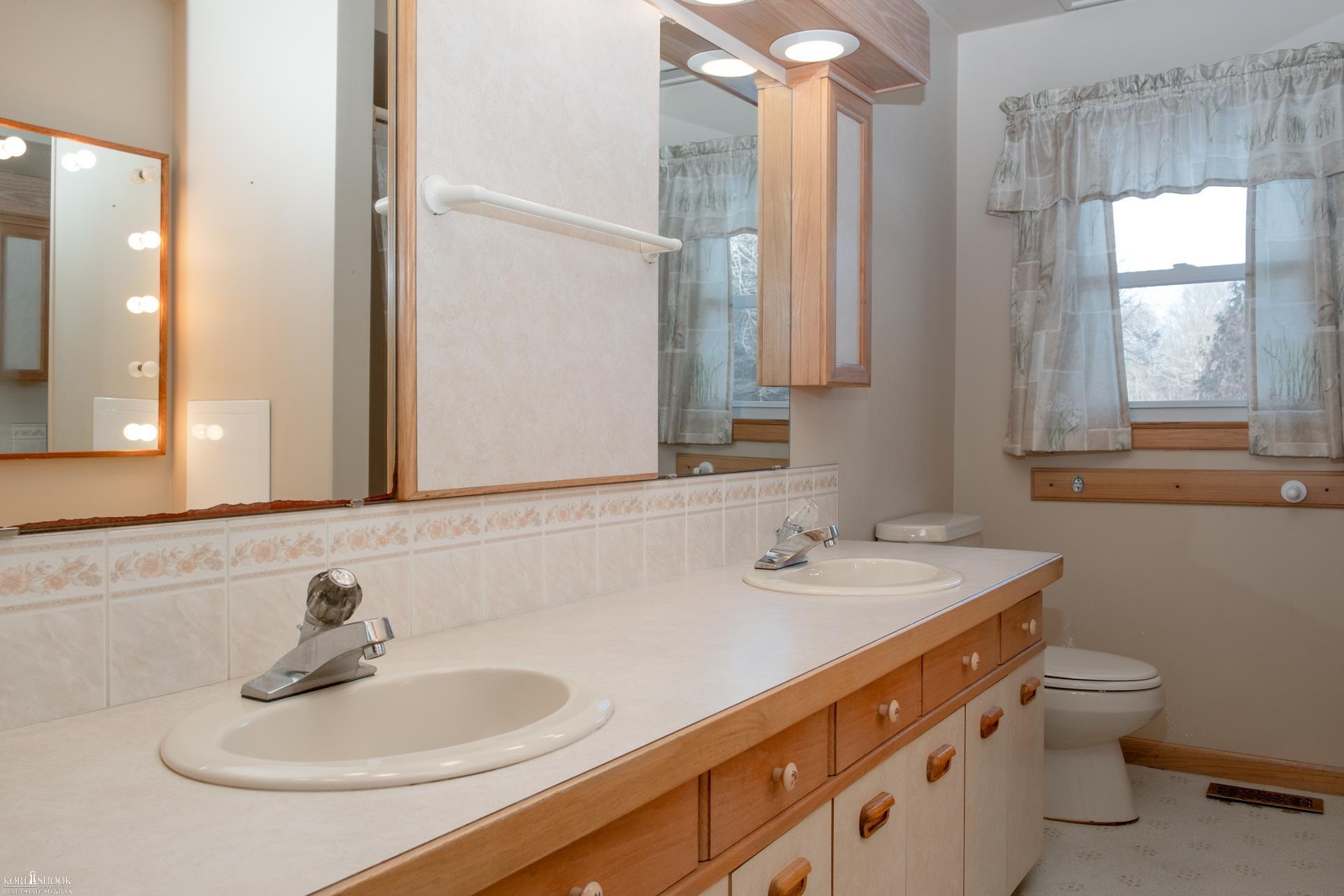 6209 South Byron Road Durand, MI 48429 - Photo 14 of 37