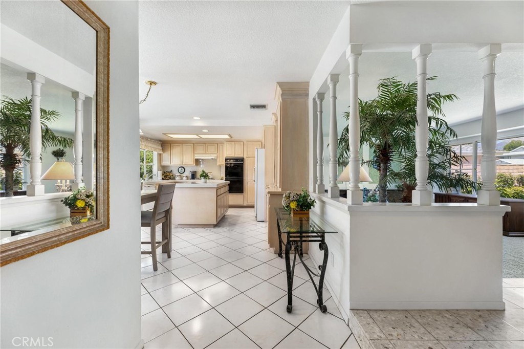 19138 Ludlow Street Porter Ranch, CA 91326 - Photo 11 of 44 Gallery Image 11