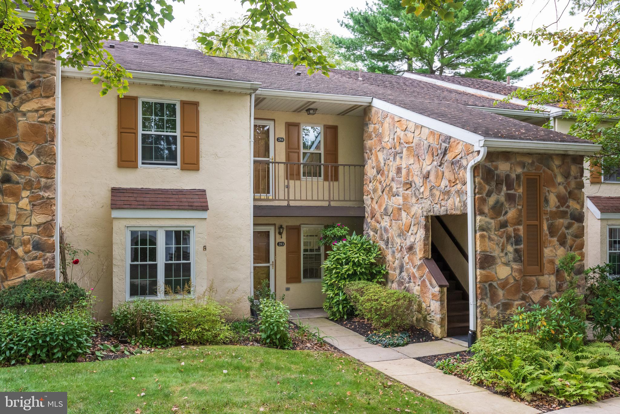 283 Valley Stream Lane Chesterbrook, PA 19087 - Photo 1 of 31