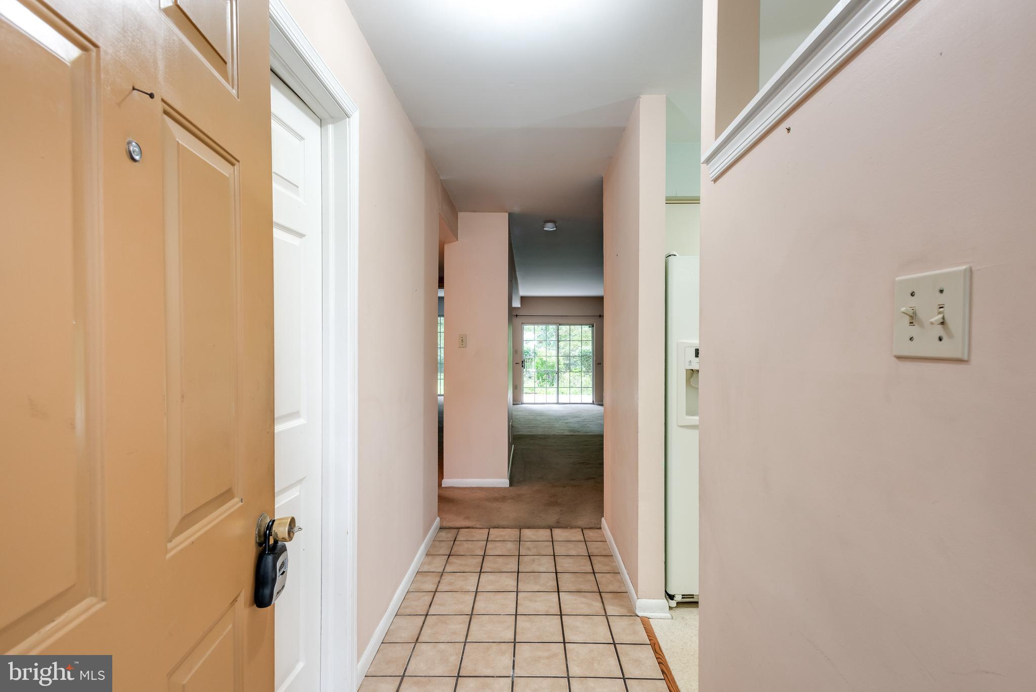 283 Valley Stream Lane Chesterbrook, PA 19087 - Photo 2 of 31