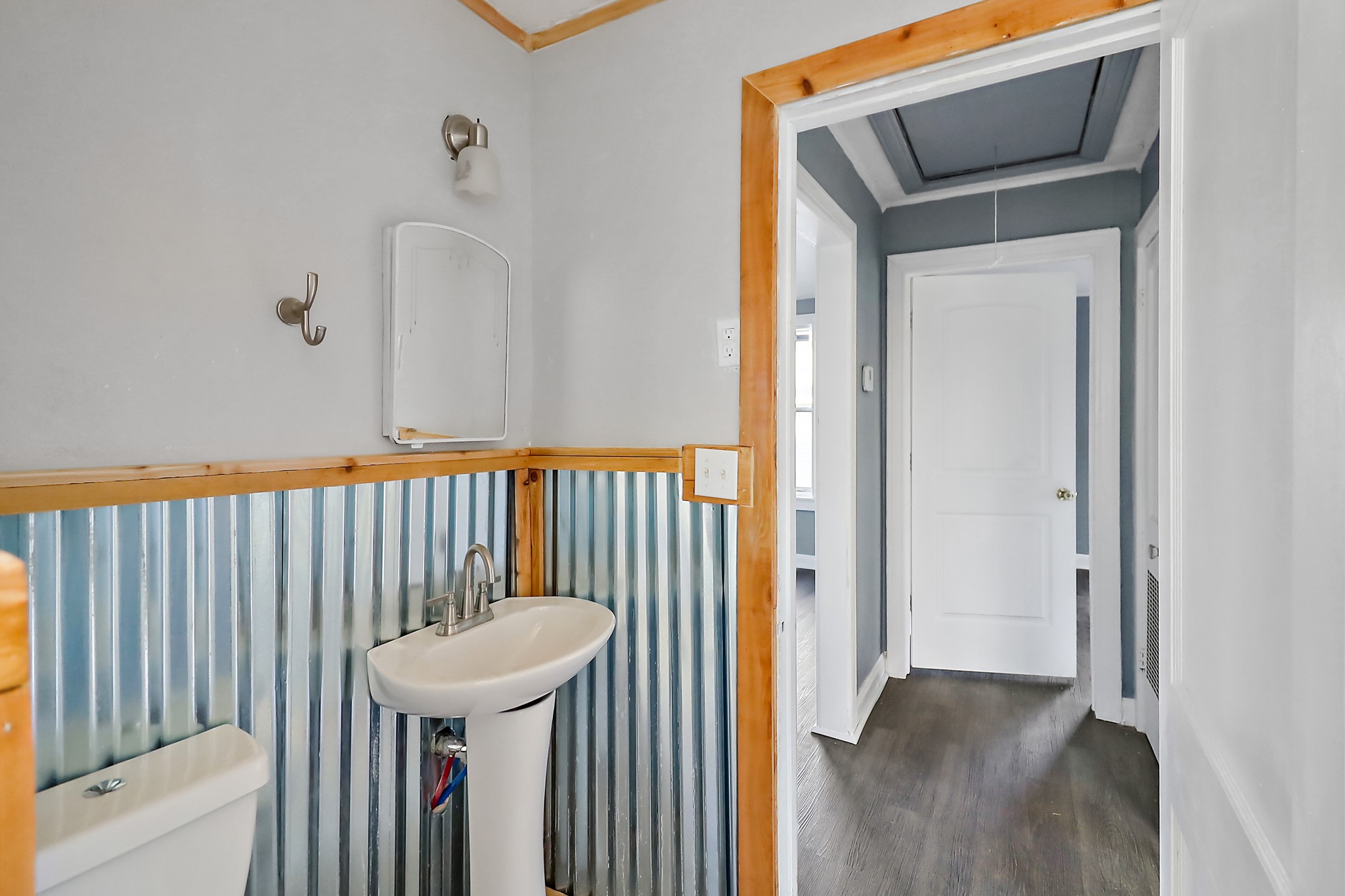506 Trinity Street Anahuac, TX 77514 - Photo 9 of 22 Another view of the bathroom.