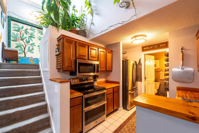 $242,500 | 42 Heritage Condos Way, Unit 22, Woodstock, VT 05091