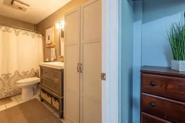 $242,500 | 42 Heritage Condos Way, Unit 22, Woodstock, VT 05091