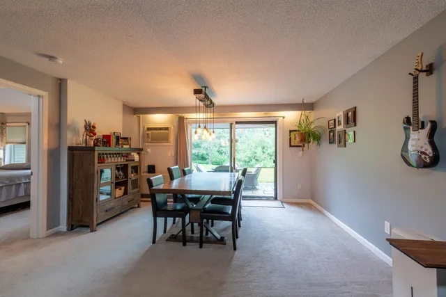 $242,500 | 42 Heritage Condos Way, Unit 22, Woodstock, VT 05091