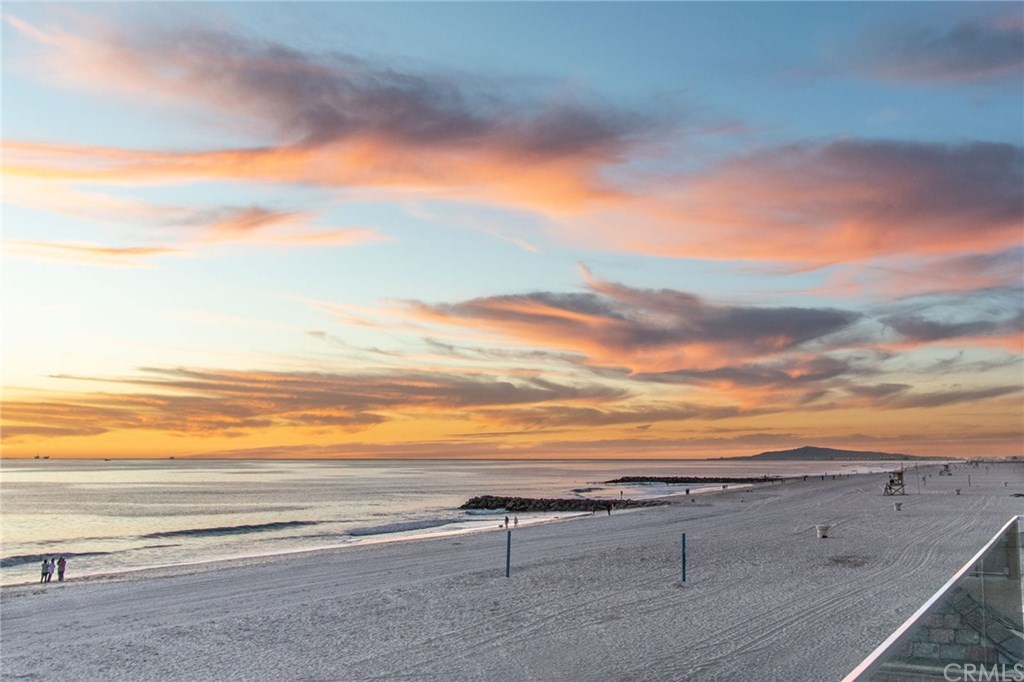 4807 Seashore Drive Newport Beach, CA 92663 - Photo 15 of 33