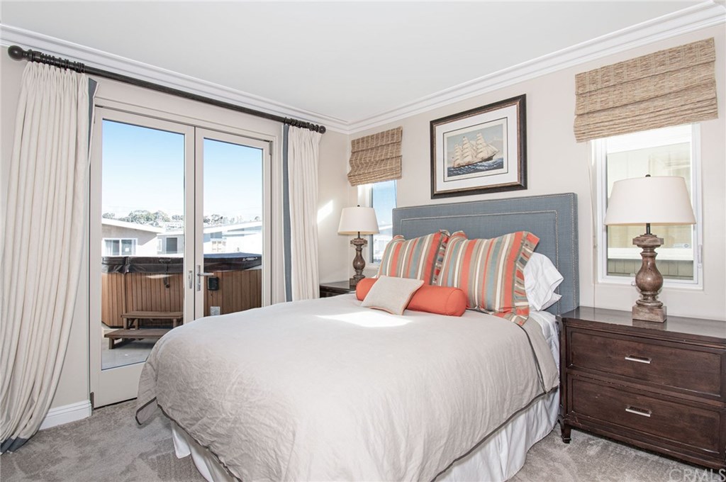 4807 Seashore Drive Newport Beach, CA 92663 - Photo 19 of 33