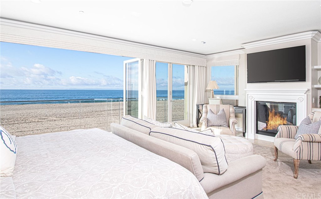 4807 Seashore Drive Newport Beach, CA 92663 - Photo 6 of 33