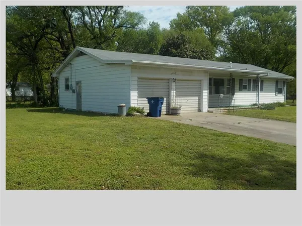 $85,000 | 2502 Midland Avenue, Coffeyville, KS 67337