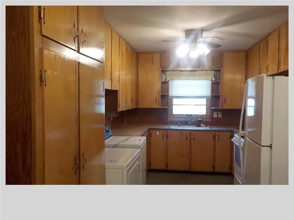 $85,000 | 2502 Midland Avenue, Coffeyville, KS 67337