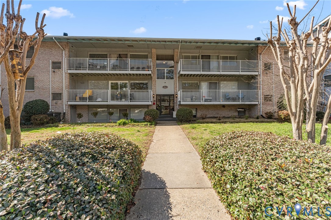 5610 Crenshaw Road, Unit 1213 Richmond, VA 23227 - Photo 1 of 18