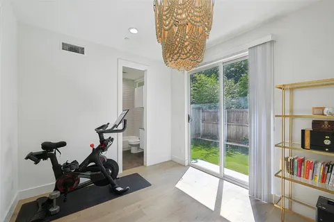 $629,000 | 4511 Arberry Lane, Dallas, TX 75219