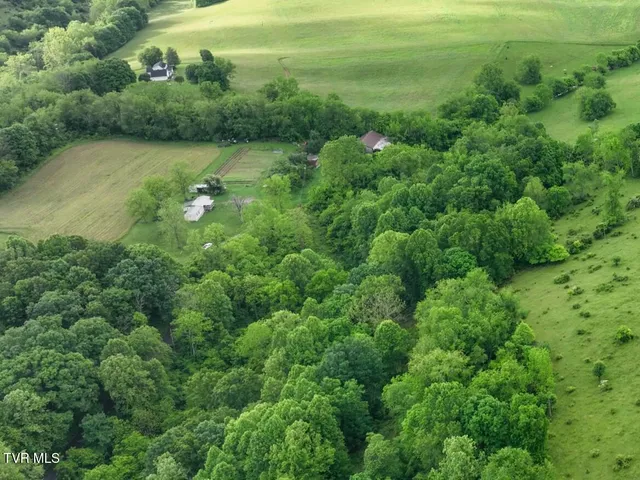 $360,000 | 0 Moccasin Valley Road, Lebanon, VA 24266