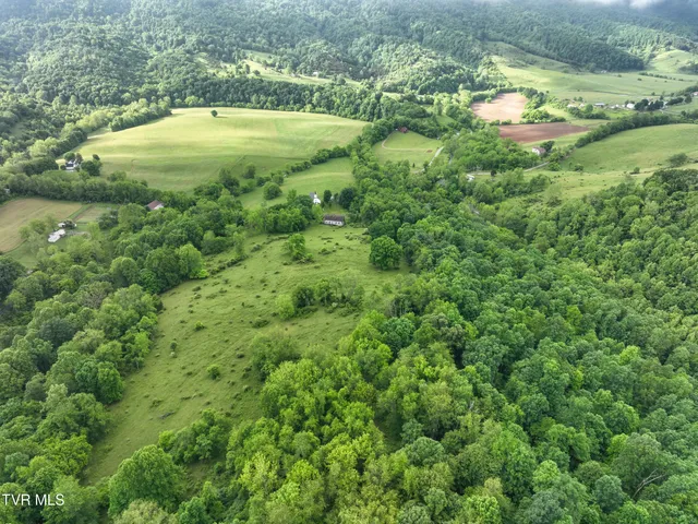 $360,000 | 0 Moccasin Valley Road, Lebanon, VA 24266