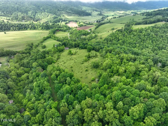 $360,000 | 0 Moccasin Valley Road, Lebanon, VA 24266