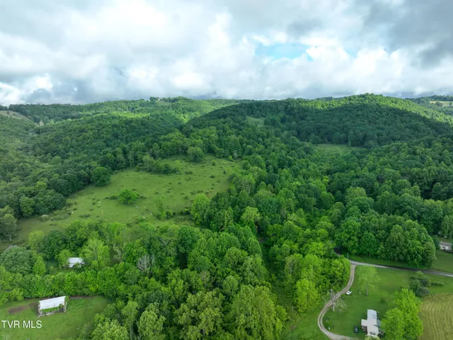 $360,000 | 0 Moccasin Valley Road, Lebanon, VA 24266