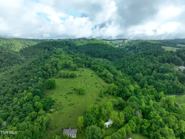 $360,000 | 0 Moccasin Valley Road, Lebanon, VA 24266
