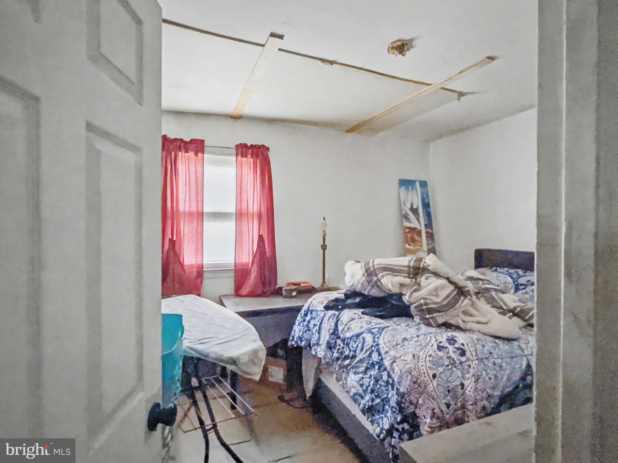 3103 Thornfield Road Baltimore, MD 21207 - Photo 7 of 17