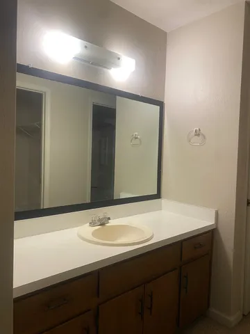 $1,200 | 3204 Ginger Drive, Unit C, Tallahassee, FL 32308