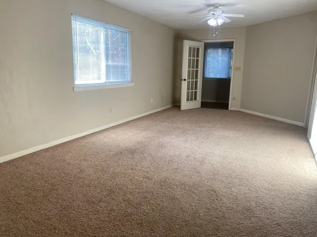 $1,200 | 3204 Ginger Drive, Unit C, Tallahassee, FL 32308