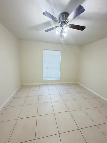 $150,000 | 6606 De Moss Drive, Unit 1713, Houston, TX 77074