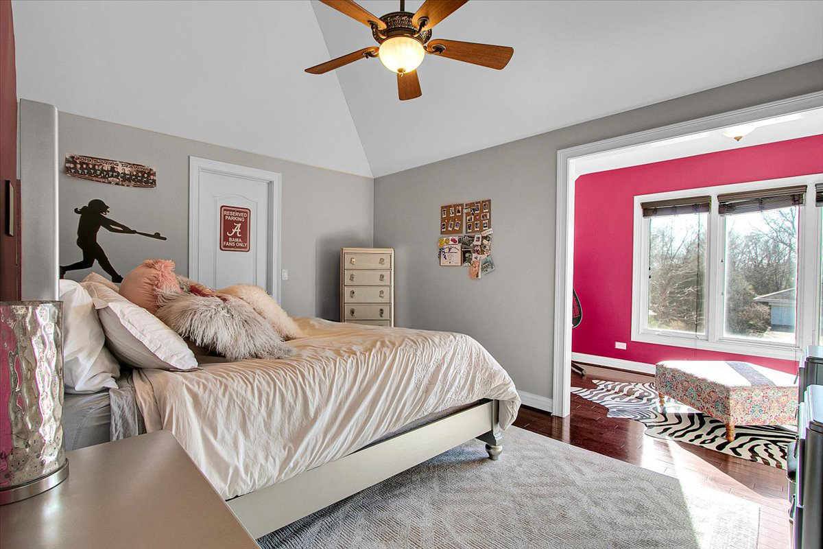 552 Ahlstrand Road Glen Ellyn, IL 60137 - Photo 27 of 51 Gallery Image 27