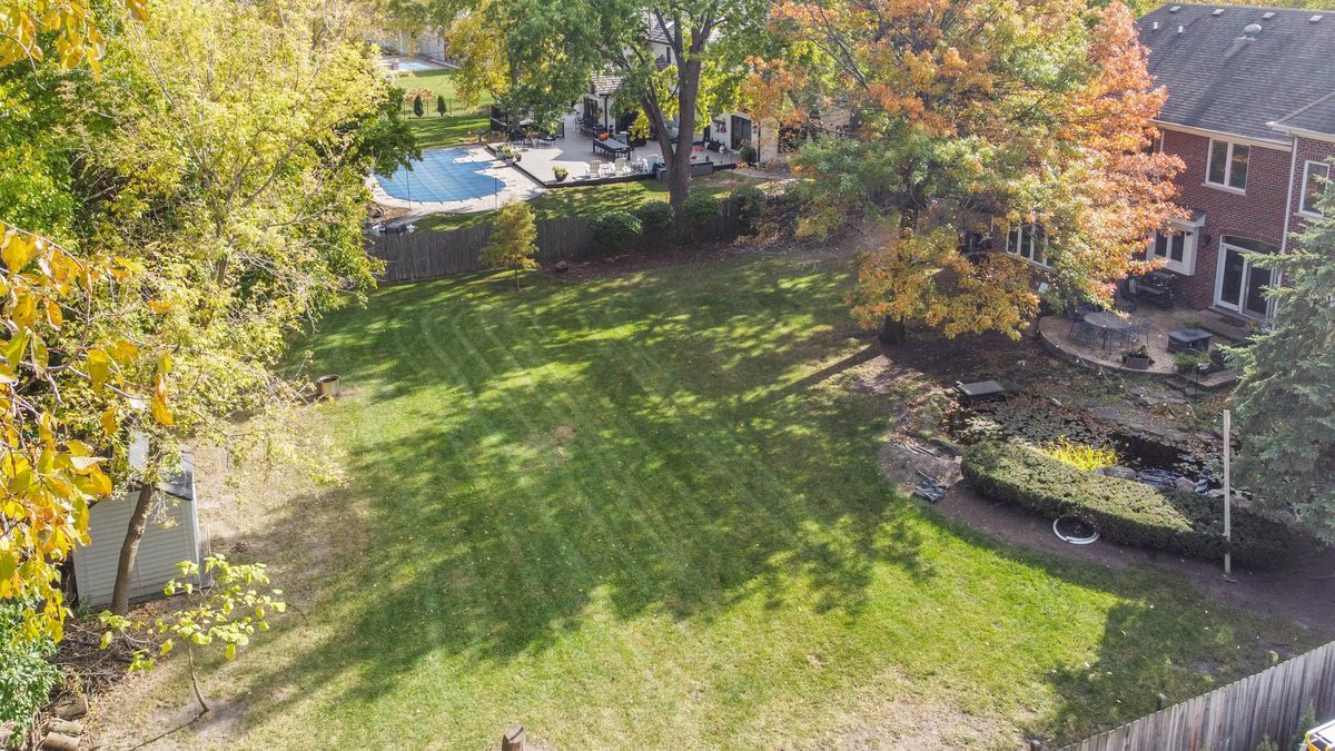 552 Ahlstrand Road Glen Ellyn, IL 60137 - Photo 46 of 51 Gallery Image 46