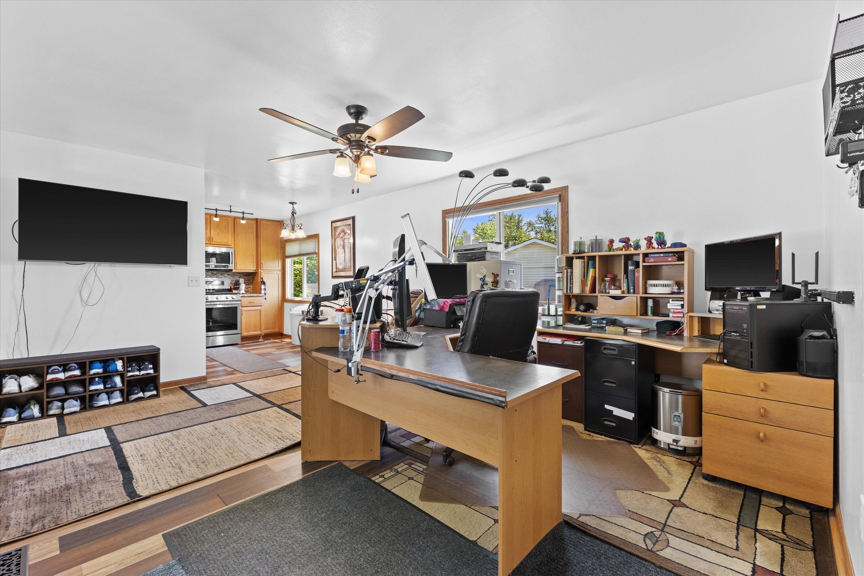 6636 124th Street Pleasant Prairie, WI 53158 - Photo 10 of 22 18-KCM-66