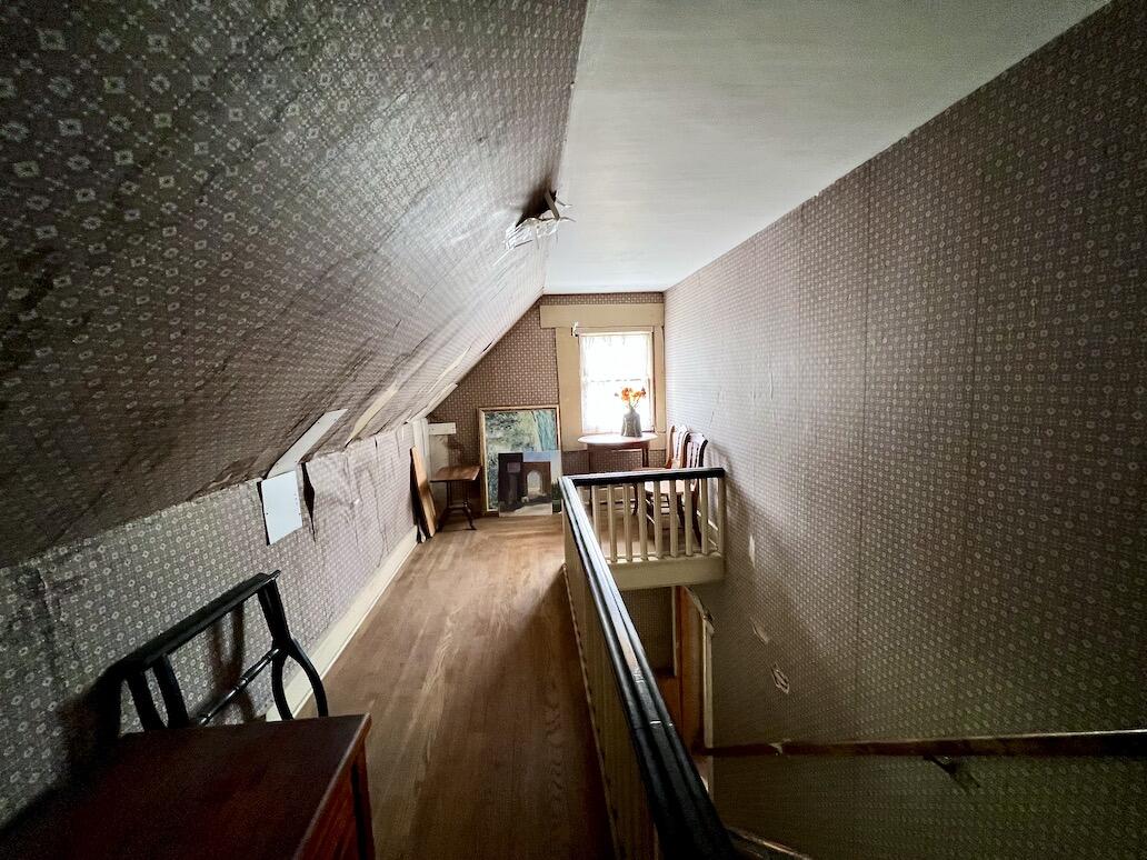 1075 High Street Bath, ME 04530 - Photo 30 of 43 2nd Floor Hall