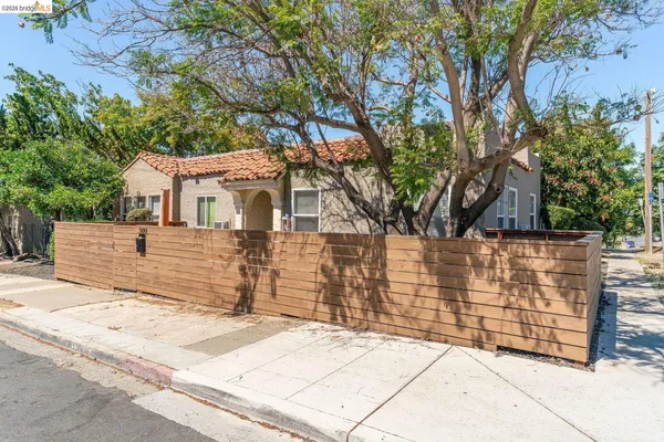 $2,400,000 | 500 H Street, Antioch, CA 94509