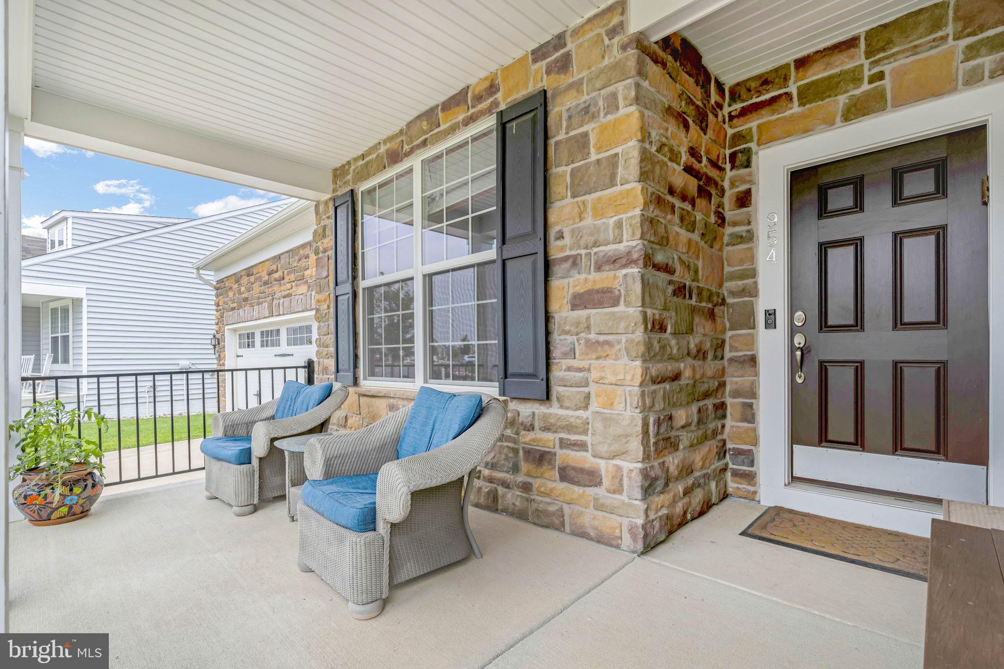 954 River Birch Circle Middletown, DE 19709 - Photo 5 of 58 Front porch
