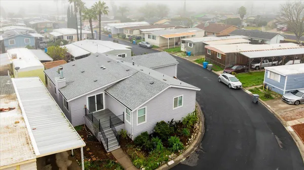 $180,000 | 126 Via Grande, Olivehurst, CA 95961