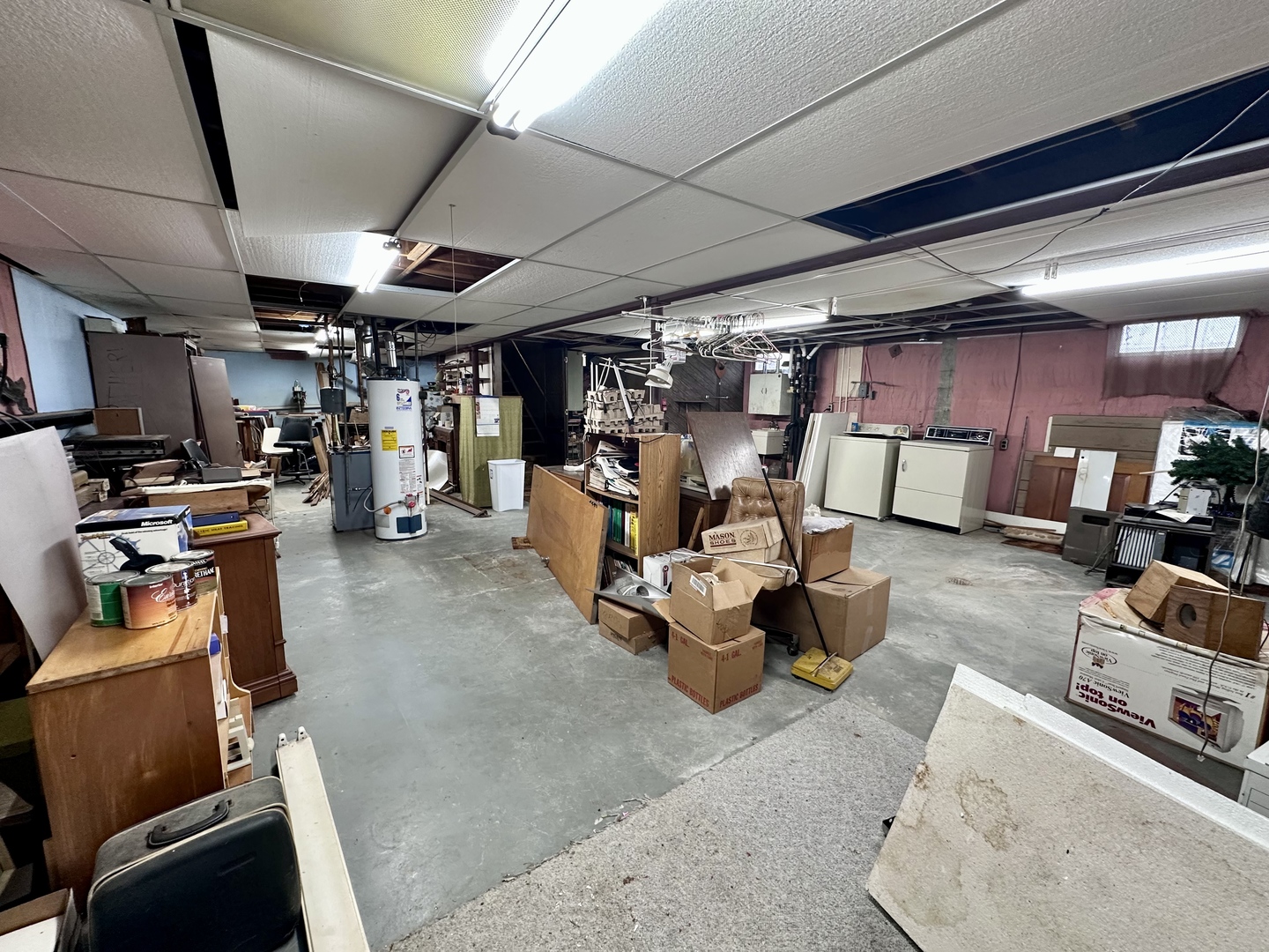 3912 Emerson Road Sterling, IL 61081 - Photo 17 of 22 a view of a room with gym equipment