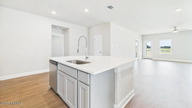 $275,500 | 123 Eden Ridge Street, Duson, LA 70529