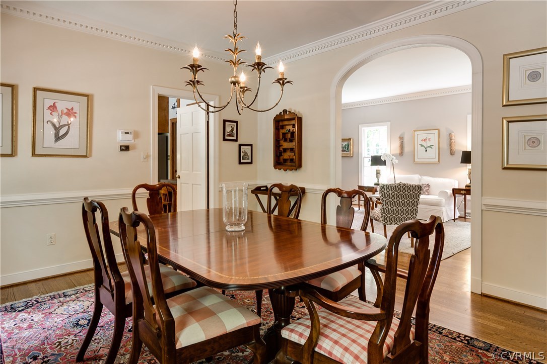 9800 Kingsbridge Road Henrico, VA 23238 - Photo 10 of 50 Dining Room looking into Living Room