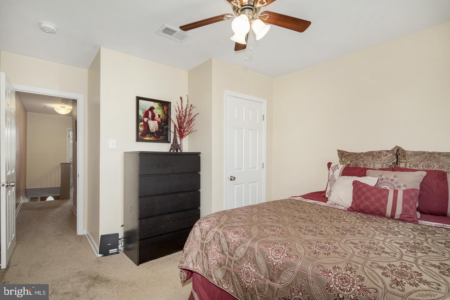 7387 Rugby Street Philadelphia, PA 19138 - Photo 16 of 32 Gallery Image 16