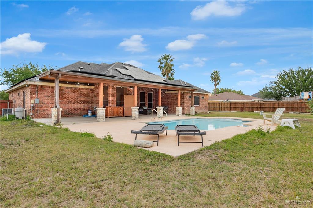 2005 Stuart Road Weslaco, TX 78599 - Photo 11 of 30 a view of a house with swimming pool and sitting area