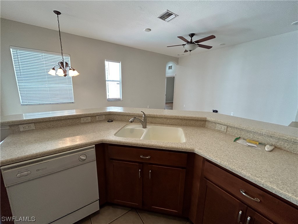 2562 Nature Pointe Loop Fort Myers, FL 33905 - Photo 23 of 44