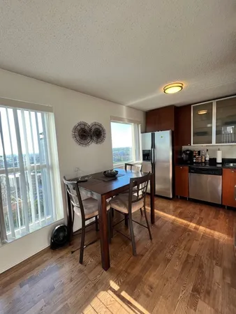 $2,500 | 1212 North Lasalle Boulevard, Unit 1709, Chicago, IL 60610