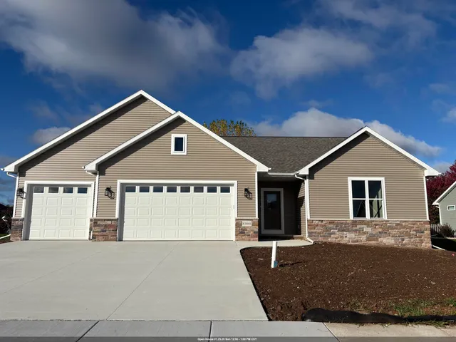 $474,900 | N1845 Schroeder Farm Drive, Greenville, WI 54942