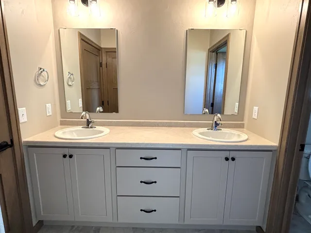 $474,900 | N1845 Schroeder Farm Drive, Greenville, WI 54942