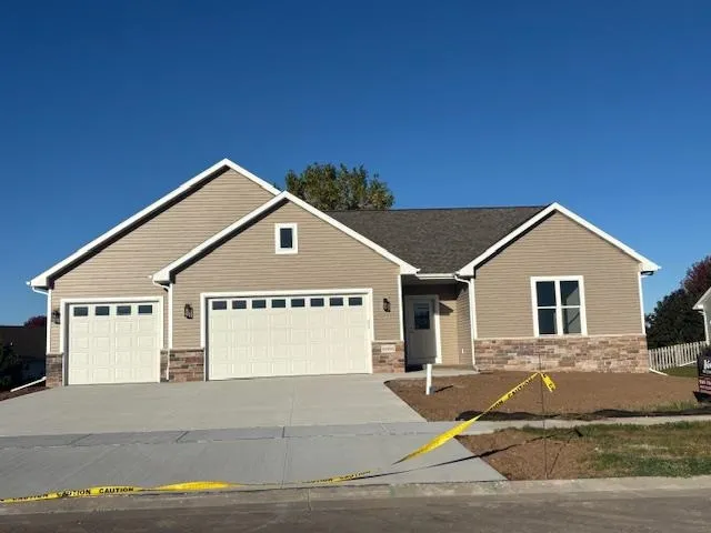 $474,900 | N1845 Schroeder Farm Drive, Greenville, WI 54942