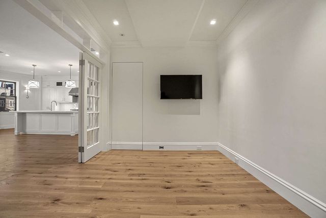 $1,650,000 | 95 Beacon Street, Unit 11, Boston, MA 02108