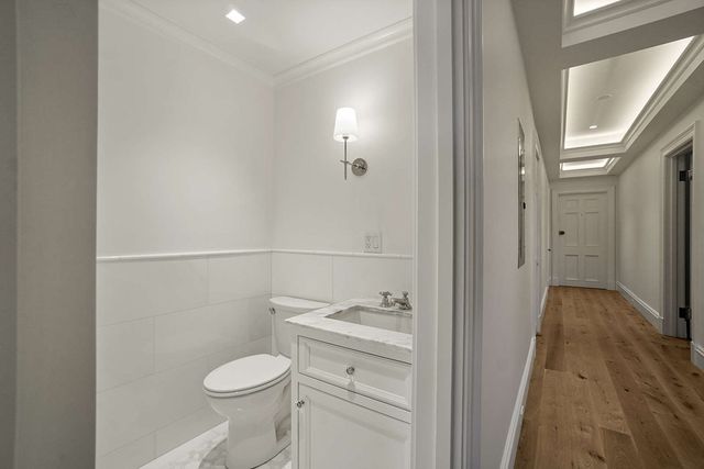 $1,650,000 | 95 Beacon Street, Unit 11, Boston, MA 02108