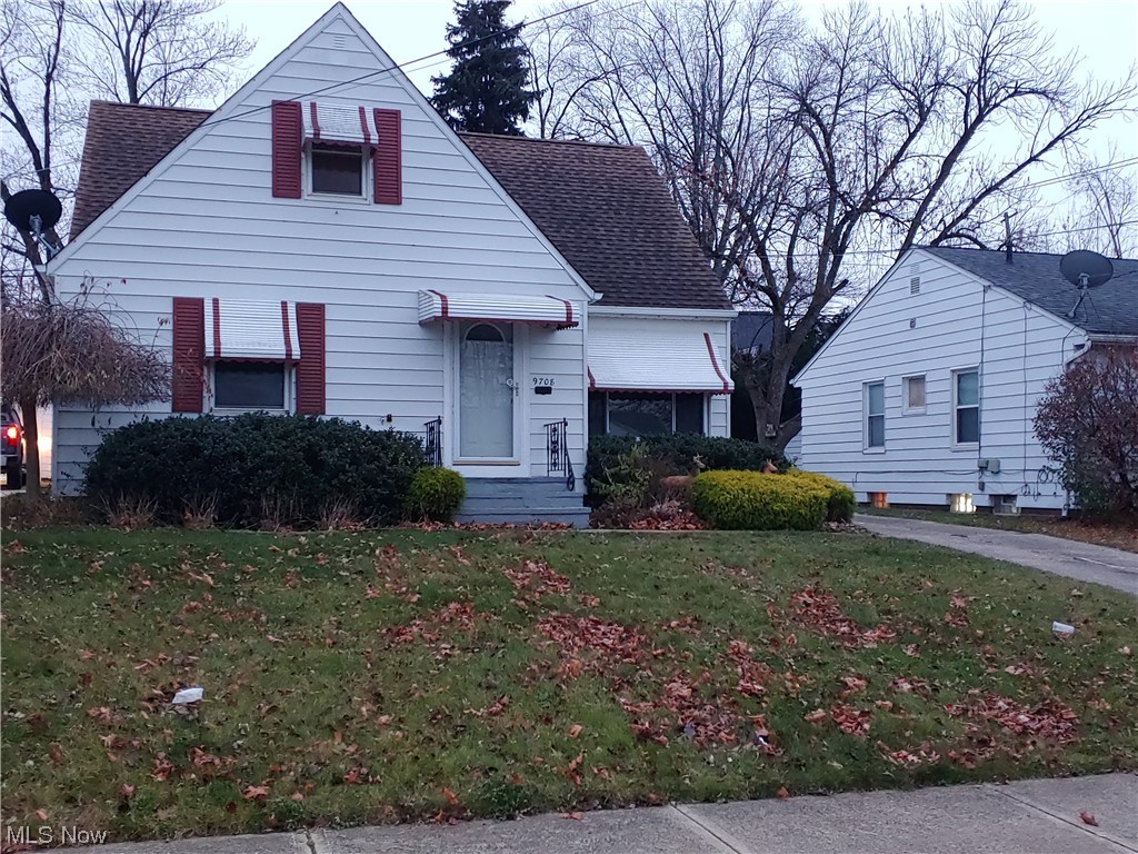 9708 Alexander Road Garfield Heights, OH 44125 - Photo 17 of 23