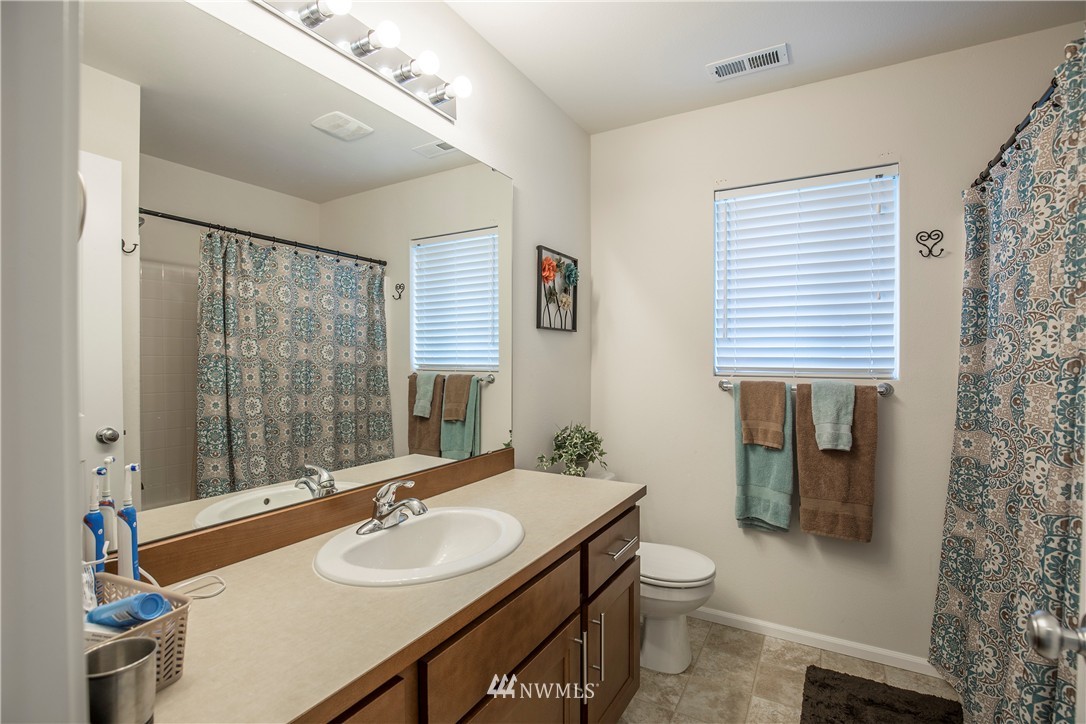 3929 177th Street Southeast Bothell, WA 98012 - Photo 22 of 24