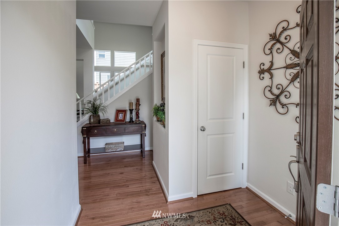 3929 177th Street Southeast Bothell, WA 98012 - Photo 5 of 24