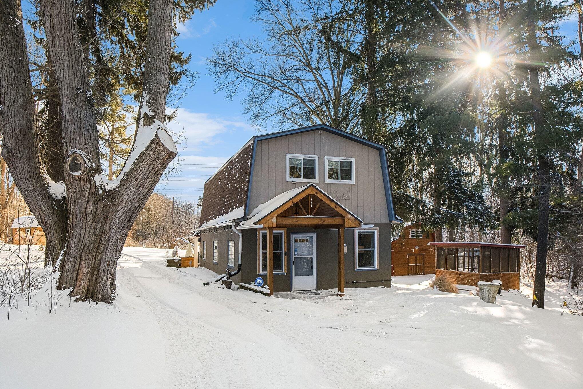 5990 Plymouth Road Ann Arbor, MI 48105 - Photo 1 of 28 001_file_6655